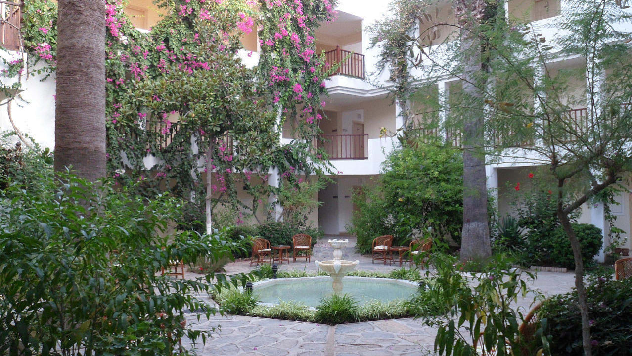 Patio Natur Garden Hotel