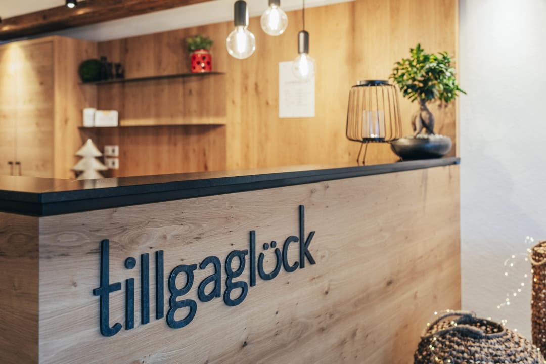 Lobby Hotel Tillga Glück - Suites & Apartments