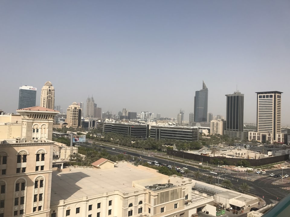 Ausblick Le Meridien Mina Seyahi Beach Resort & Waterpark