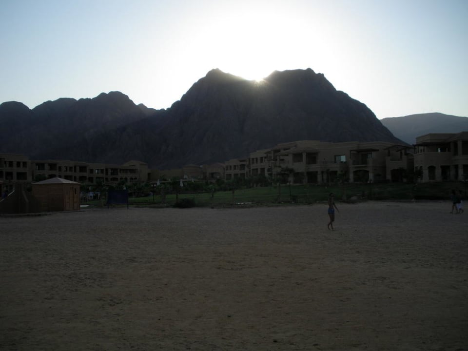 Sonnenuntergang Hotel Swiss Inn Dream Resort Taba