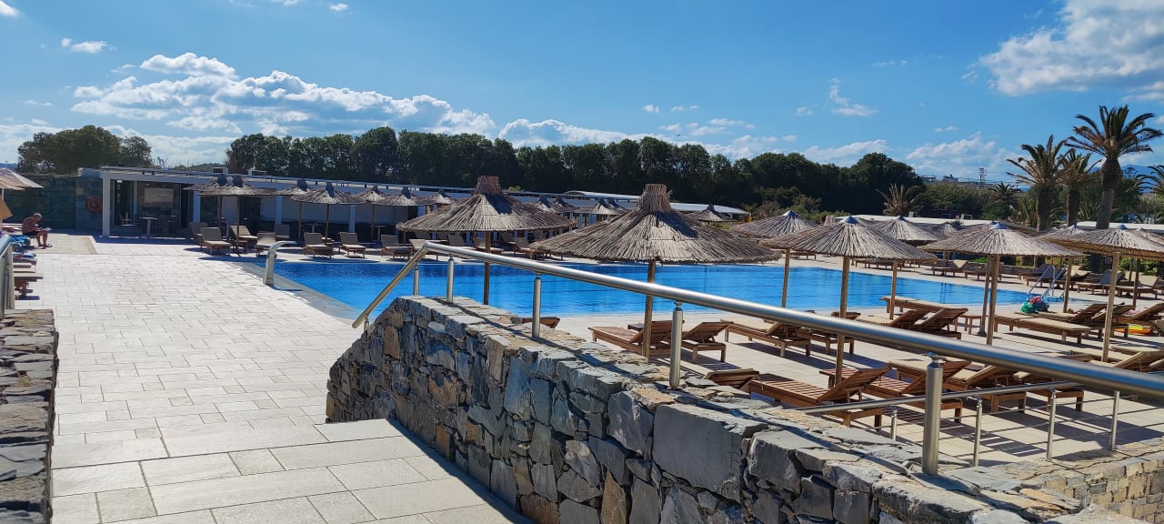 Pool Civitel Creta Beach