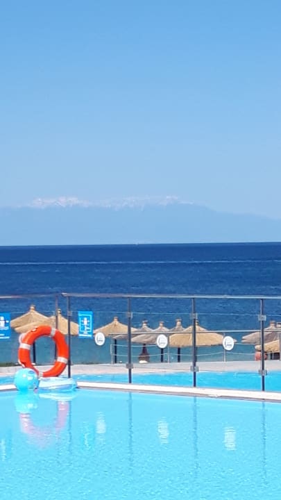 Pool Istion Club & Spa