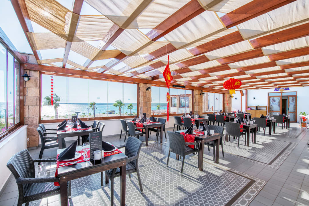 Gastro Aquasis De Luxe Resort & Spa