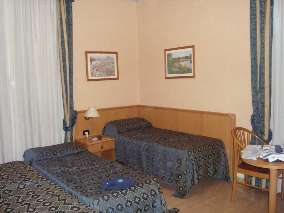 4 Bett Familienzimmer Hotel Orlanda