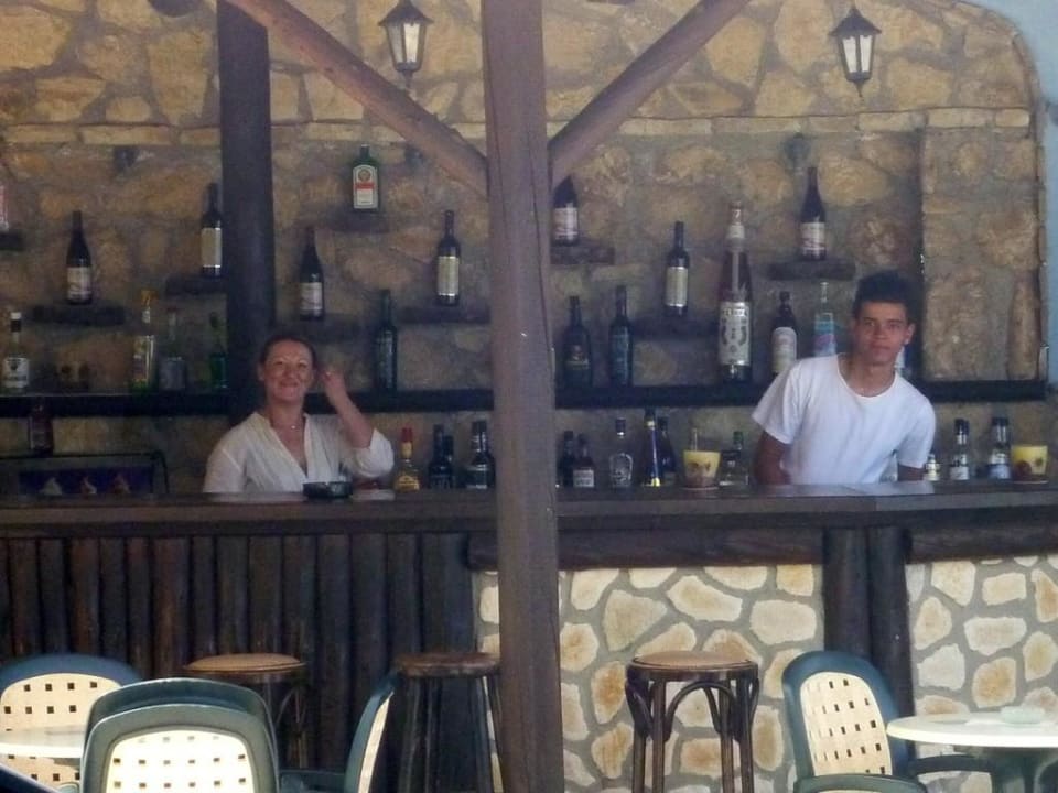 Die Perle Ranja und der liebe Kellner Harmony