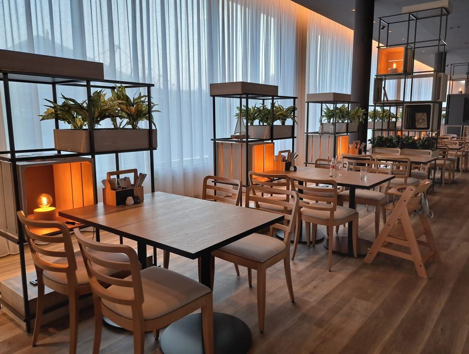 Gastro IntercityHotel Lübeck