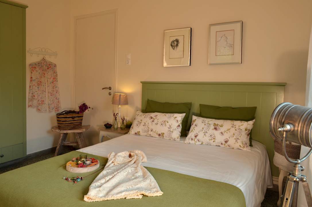 Zimmer The House By The Sea