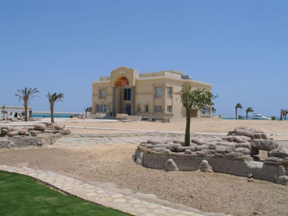 unfertiger Teil der Anlage Palm Royale Resort - Soma Bay