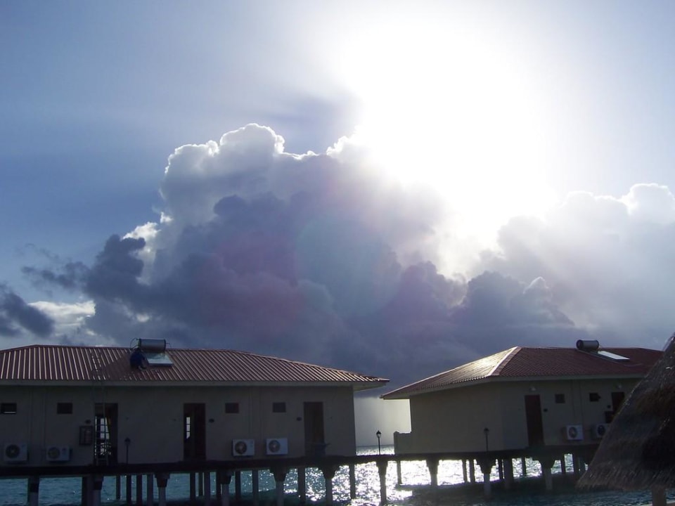 Wolken Summer Island Maldives