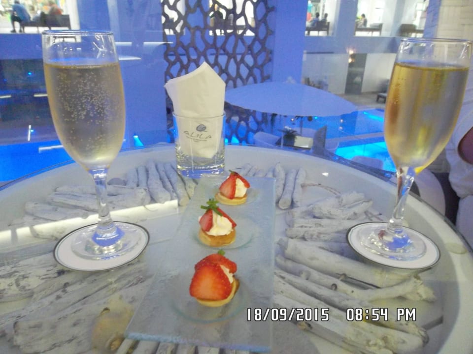 Champange Bar Mitsis Selection Alila