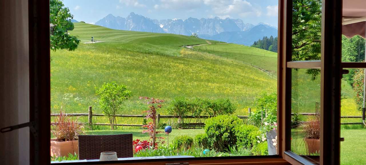 Ausblick Gästehaus Kaiserwinkl