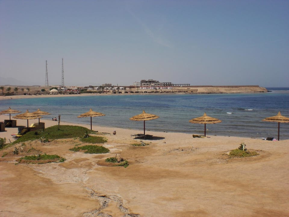 Strand und Liegeplätze Coral Sun Beach