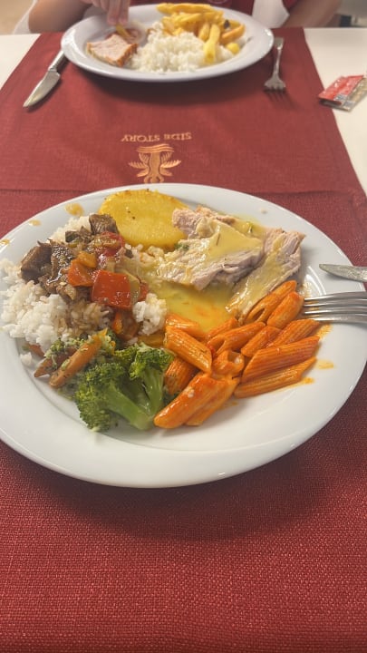 Gastro Side Story Resort & Spa