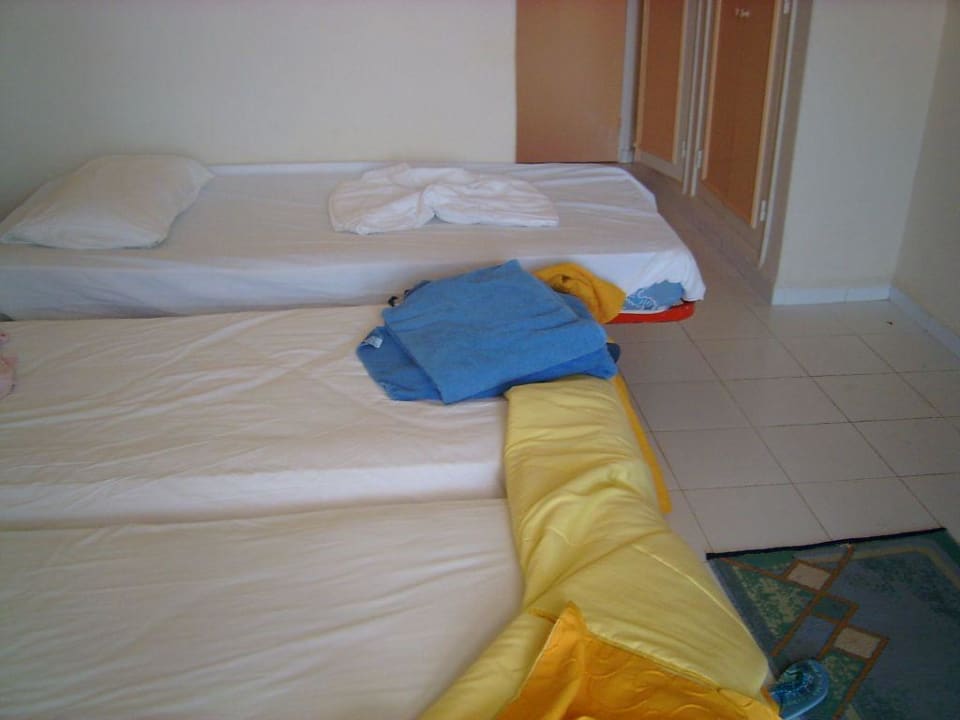 Unser riesiges Dreibettzimmer Houda Golf & Beach Club