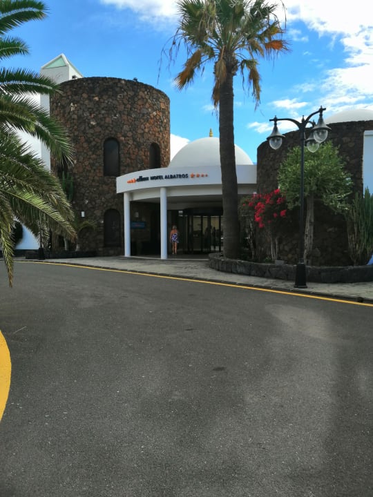 Außenansicht allsun App.-Hotel Albatros