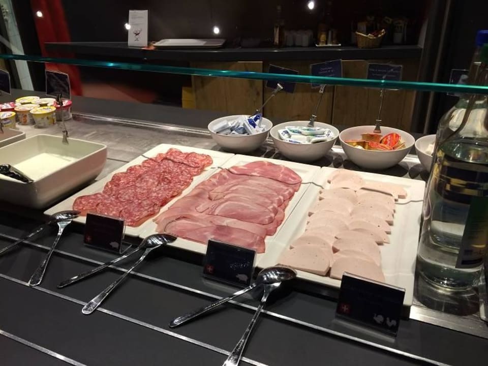 Breakfast 1 Hotel Ibis Geneve Aeroport