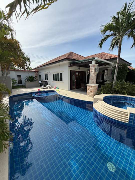 Pool Orchid Paradise Homes OPV 30