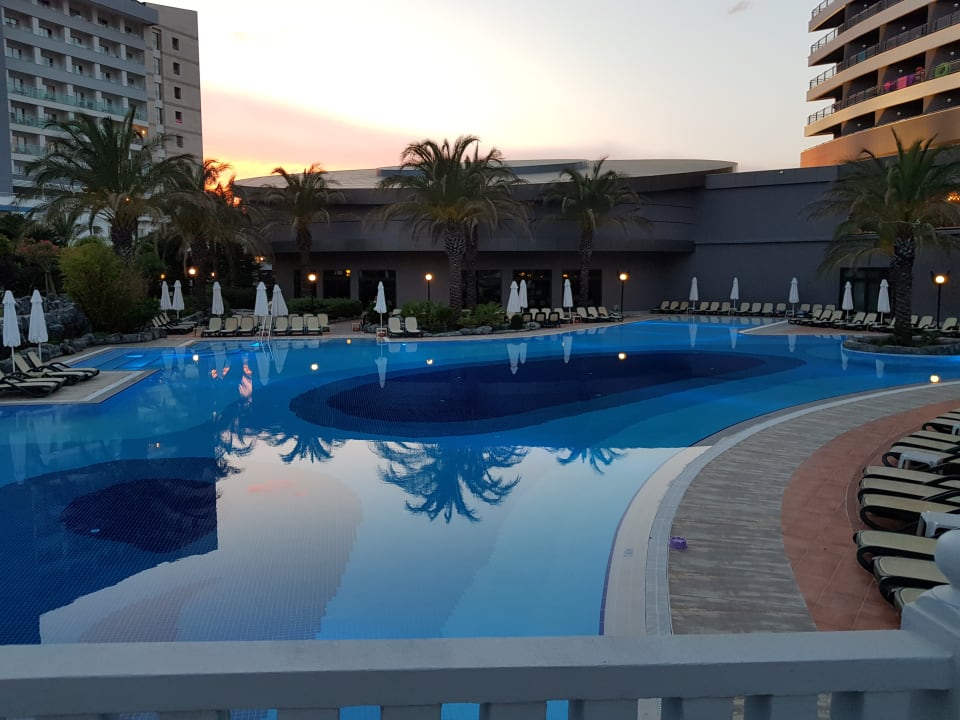 Pool Royal Wings Hotel