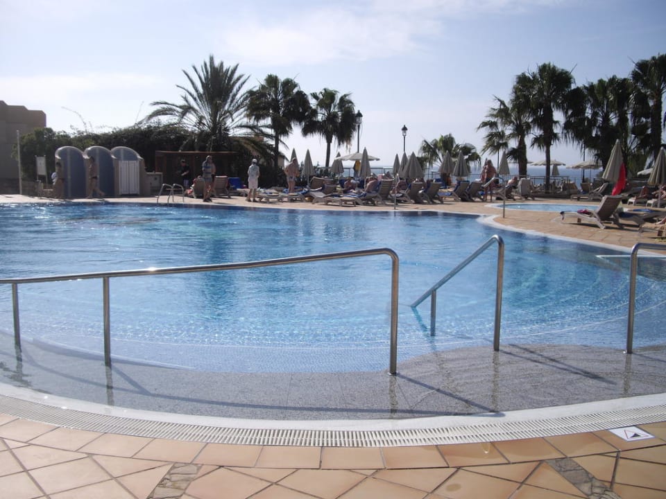 Pool SBH Hotel Taro Beach