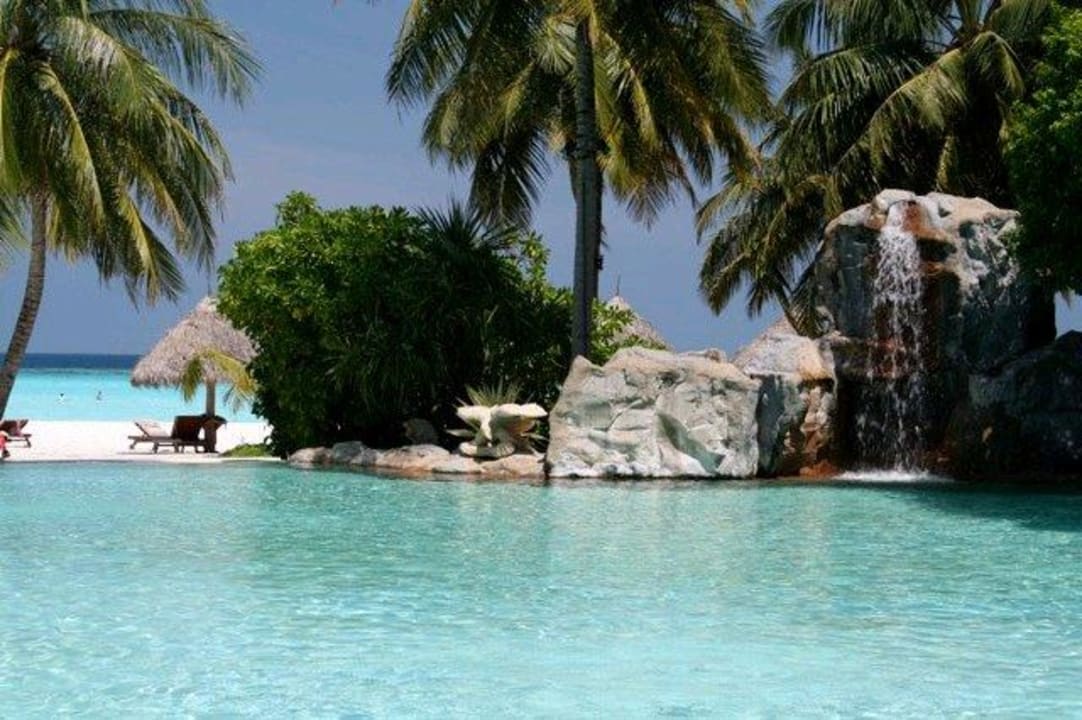 Poolanlage Villa Park Sun Island