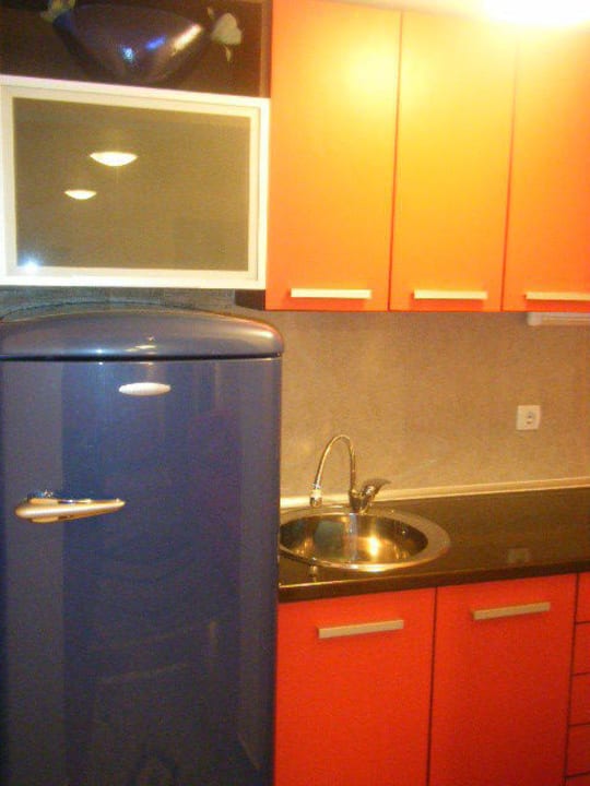 Kitchen Luxury Apartment near Royal Palace
