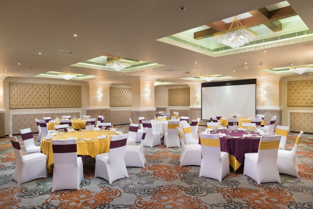 Gastro Centara Muscat Hotel Oman