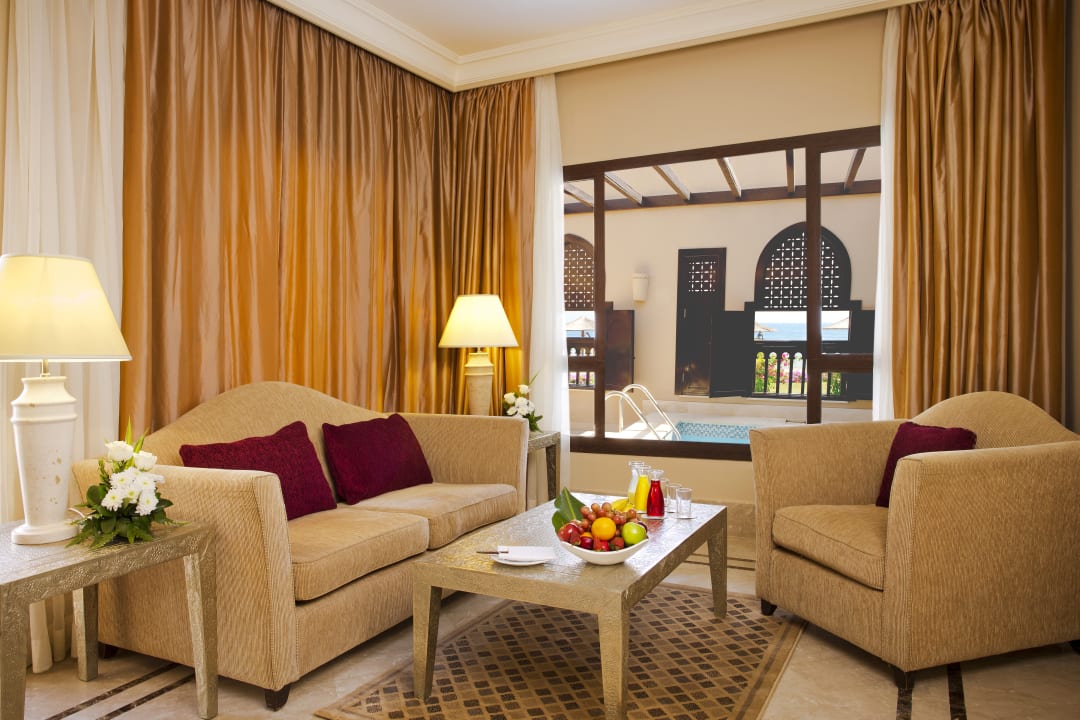 Zimmer Miramar Al Aqah Beach Resort