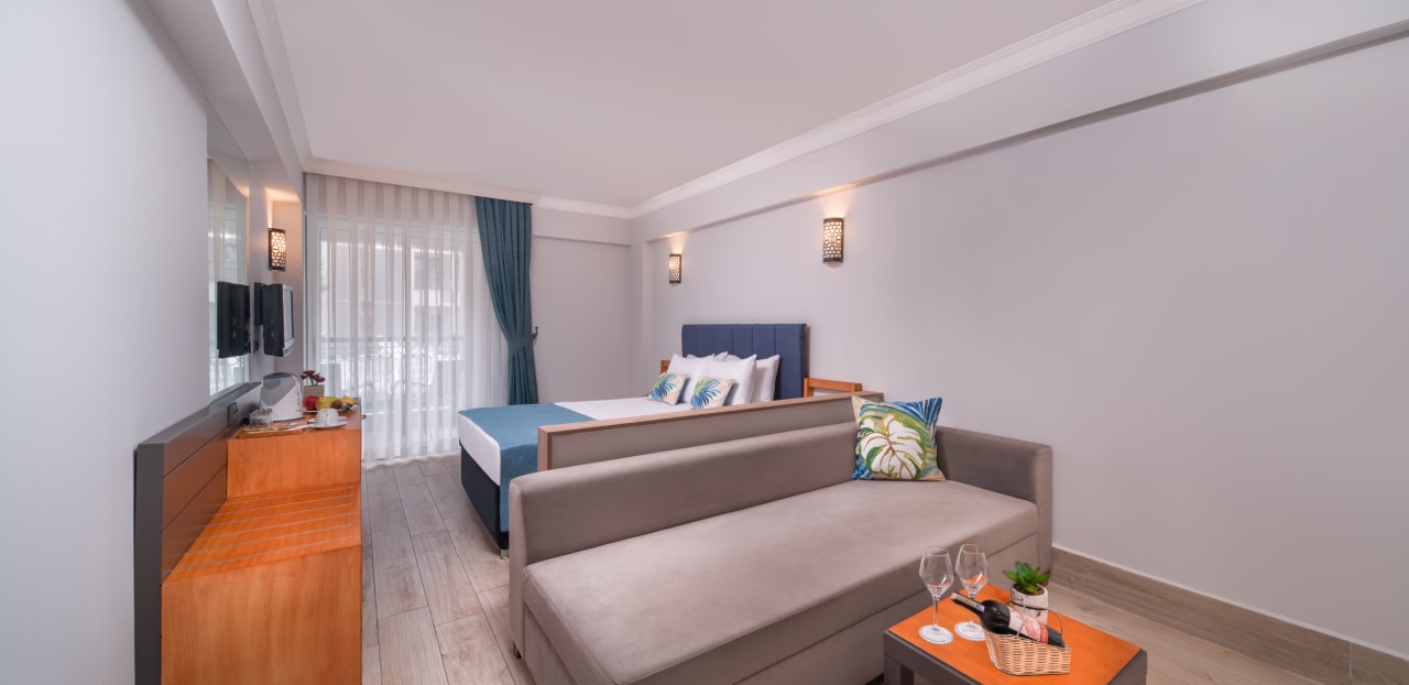 Zimmer Gravel Hotels Select