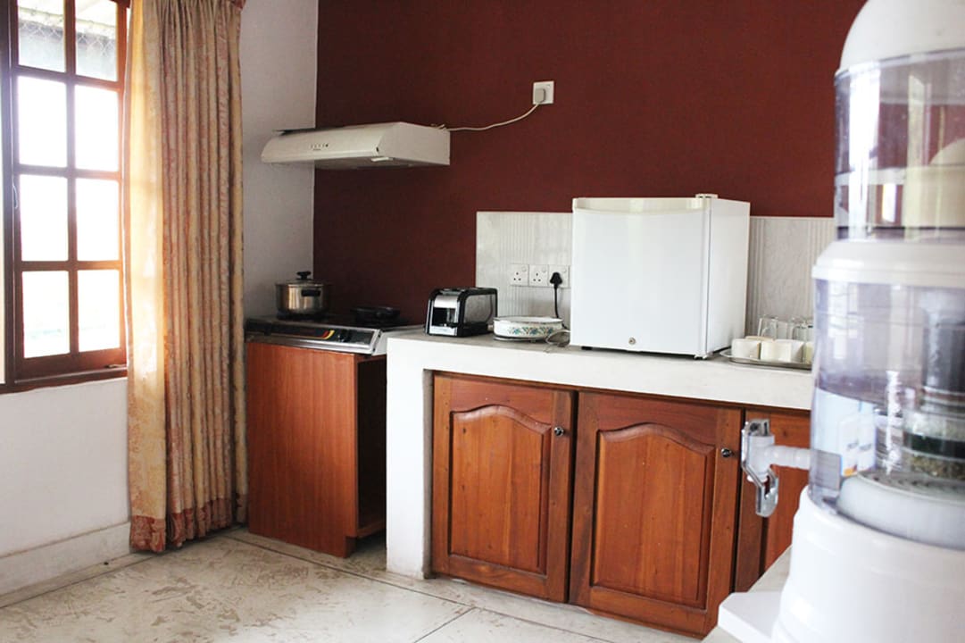 Restaurant Bethany Home Apartment & Holiday Rooms