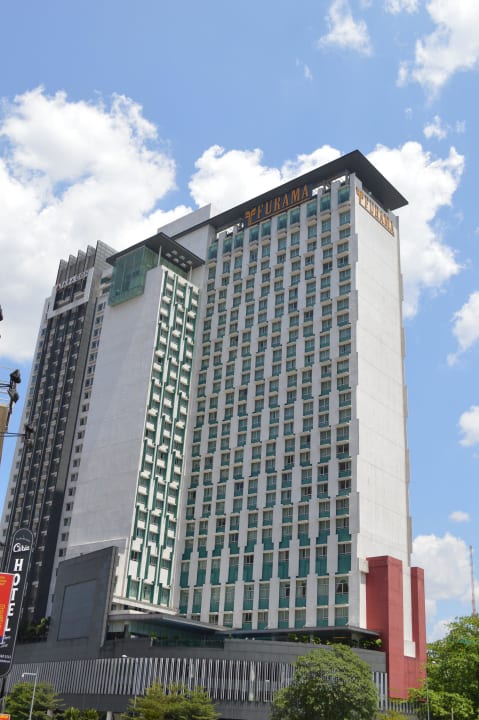 Von draußen Hotel Furama Bukit Bintang