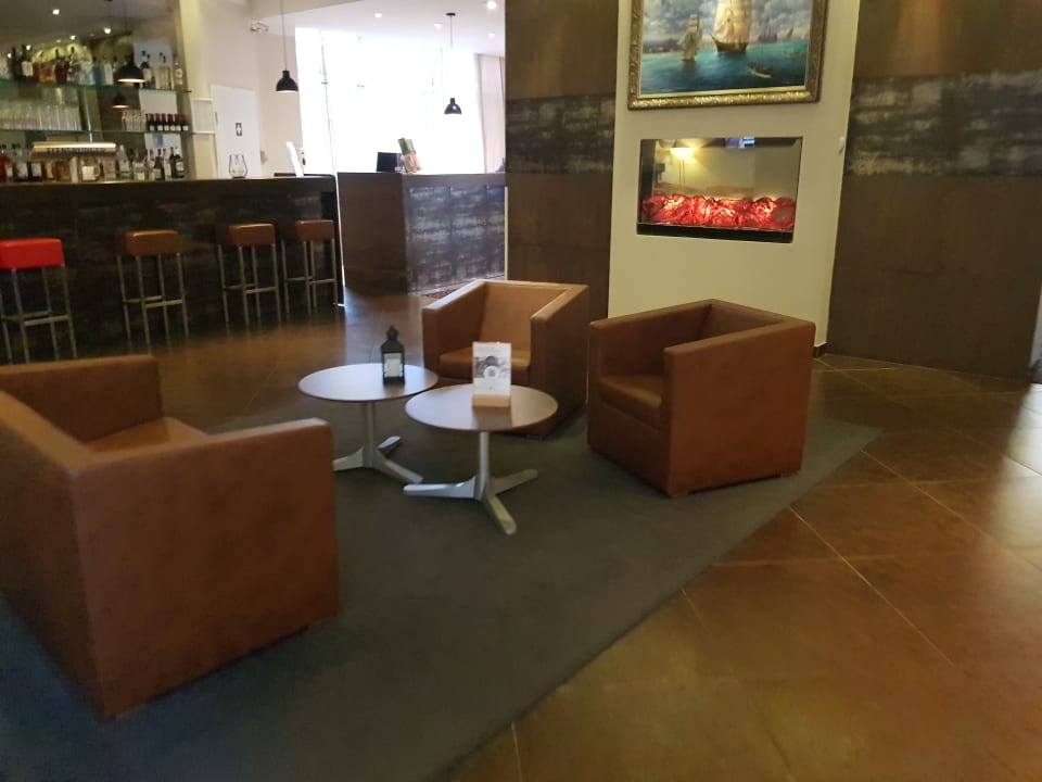 Lobby Hotel Domicil Hamburg by Golden Tulip