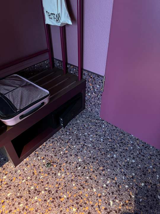 Zimmer TRIBE Düsseldorf