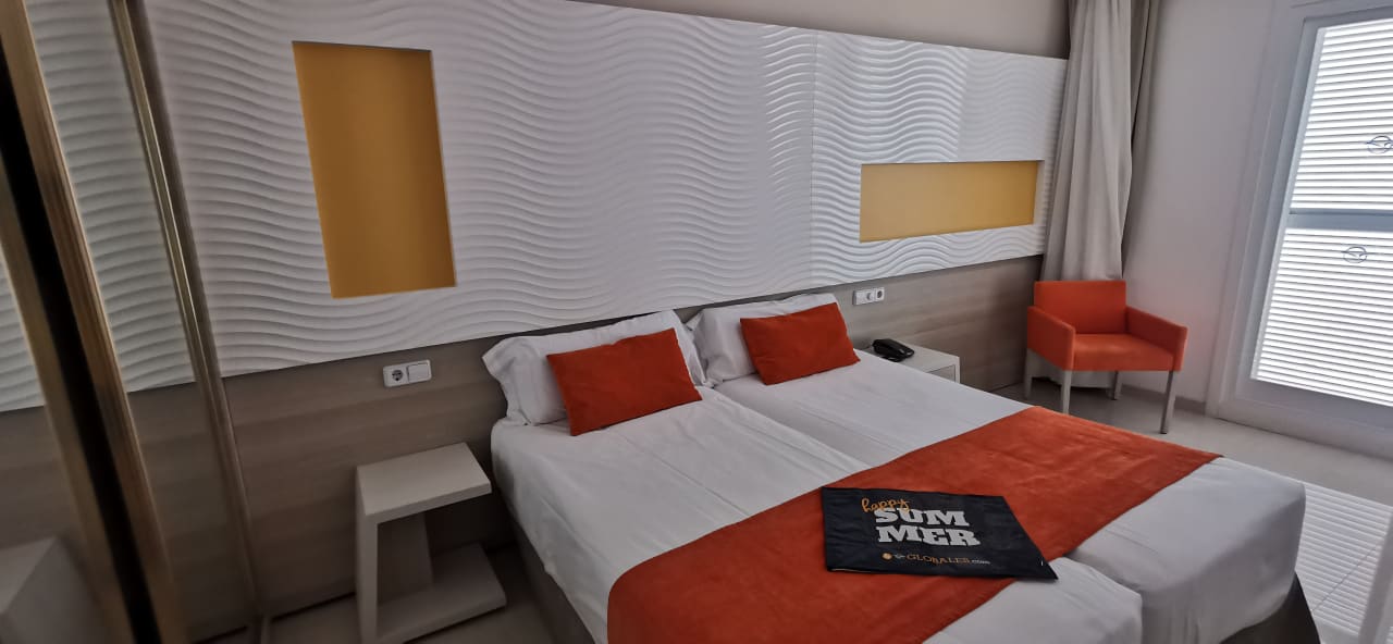Zimmer Globales Almirante Farragut