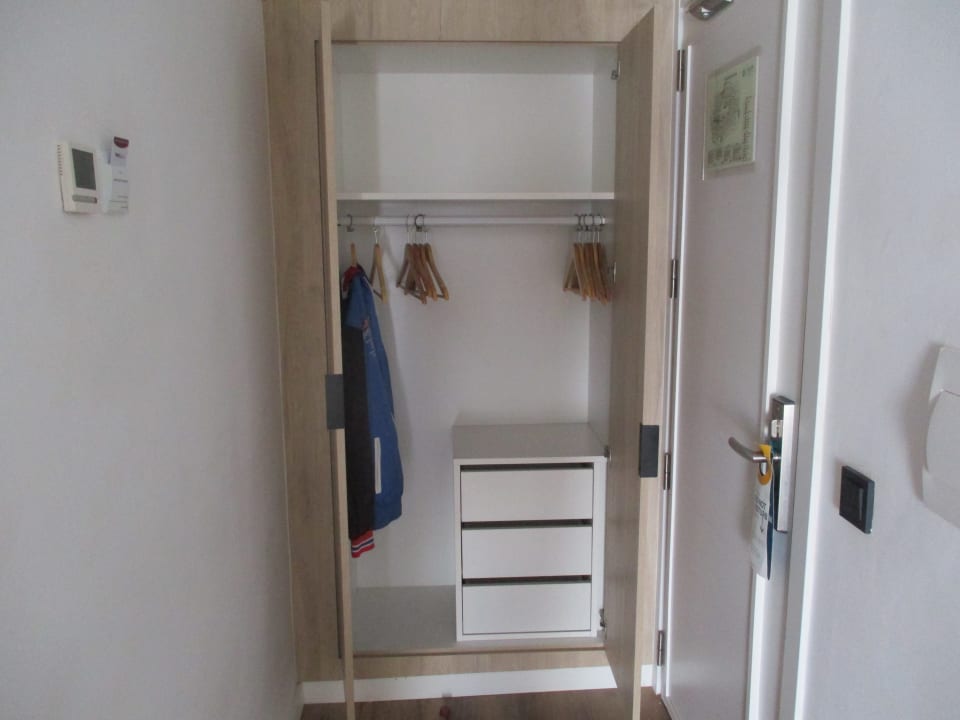 Zimmer Alua Suites Las Rocas