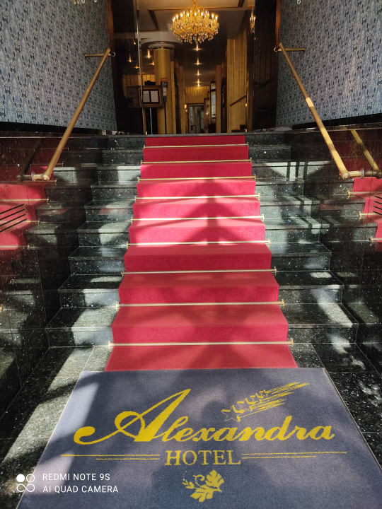 Lobby Hotel Alexandra