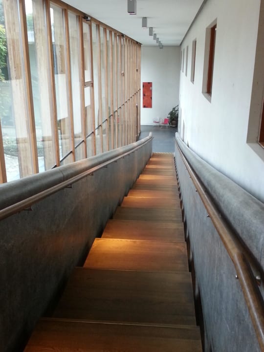 Treppenhaus Jugendherberge Possenhofen