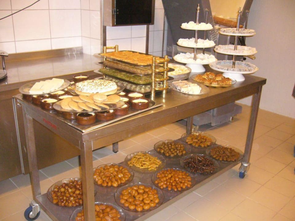 Desserts Sunis Kumköy Beach Resort Hotel & Spa