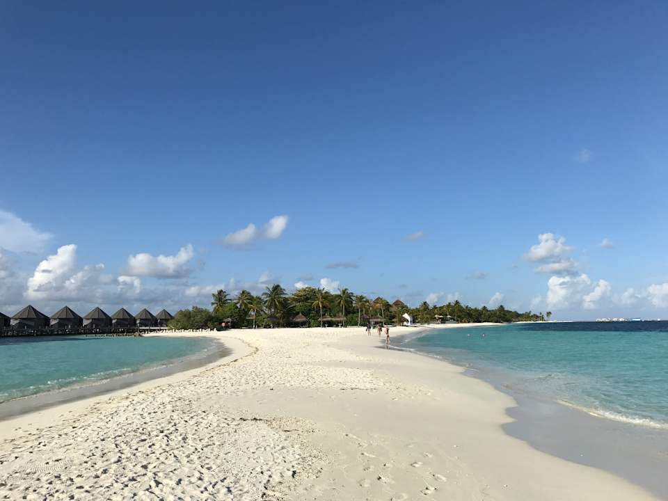 Strand Kuredu Island Resort & Spa