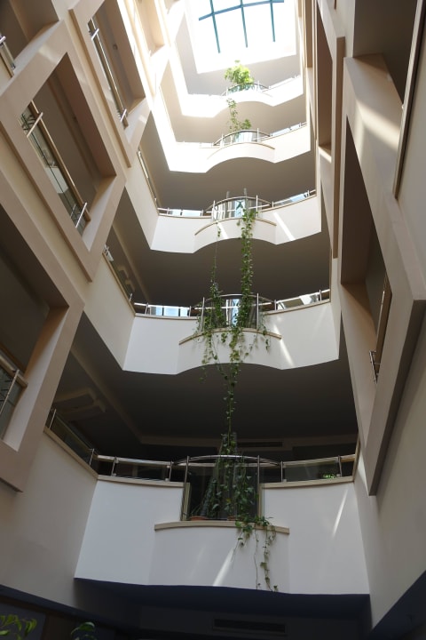 Etagenansicht mit Lichtschacht VONRESORT Golden Coast