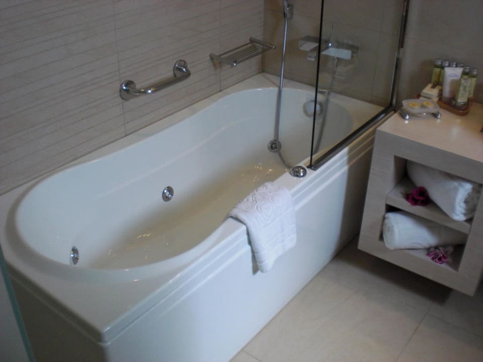 Blubberwanne SENTIDO Port Royal Villas & Spa