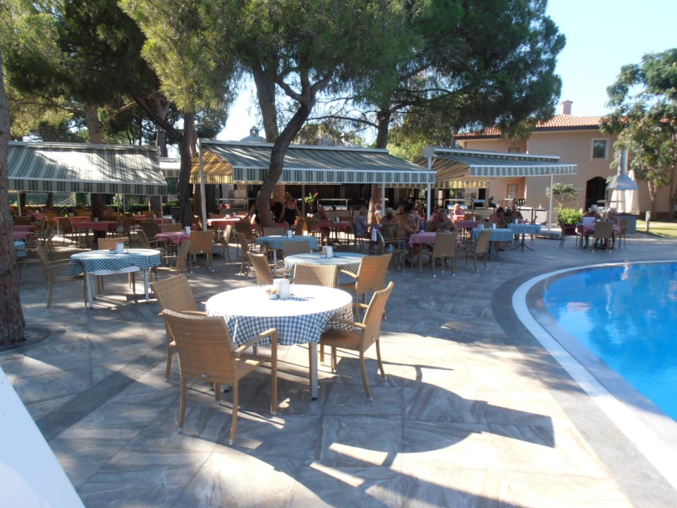 Secret-Garden Bar am Ruhepool Xanadu Resort Hotel