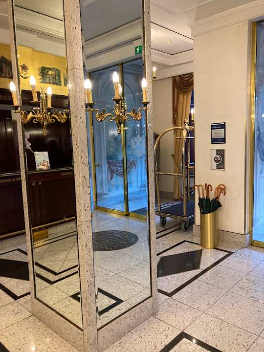 Lobby Best Western Premier Grand Hotel Russischer Hof