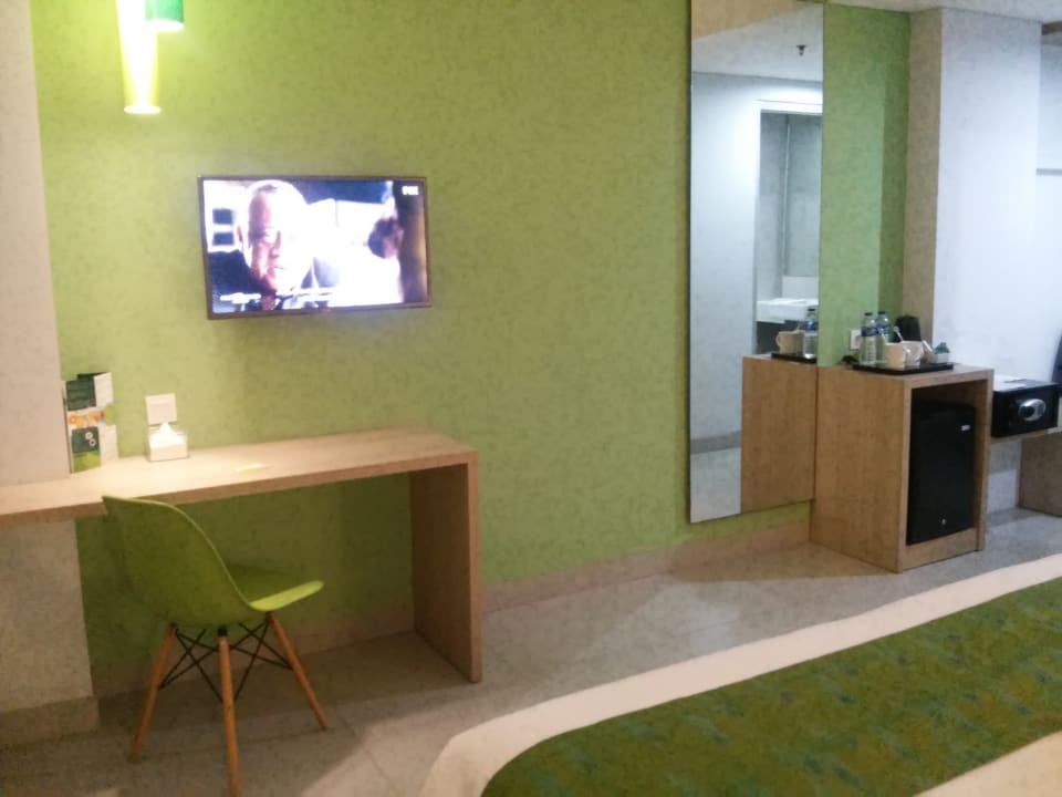 Zimmer Kyriad Pesonna Makassar