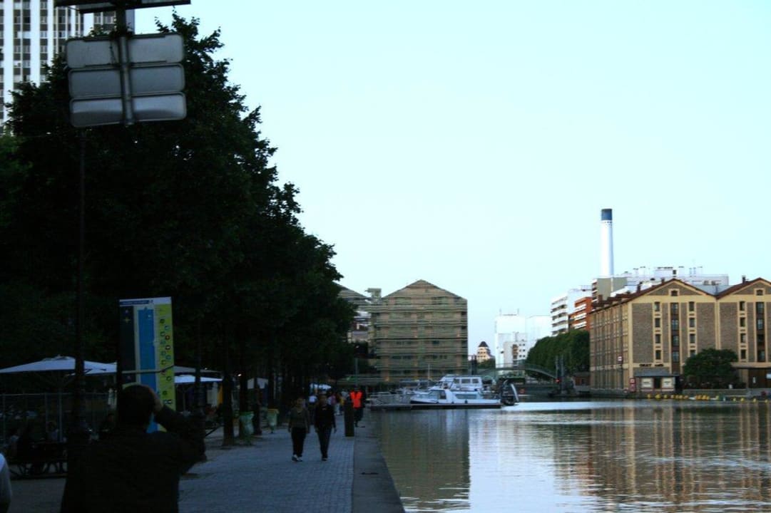 Ansicht vom Kanal Mercure Paris 19 Philharmonie La Villette