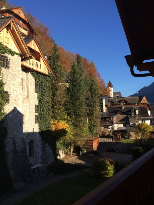 Ausblick von Zimmer 33 von einem der zwei Balkone Gasthof Weisses Lamm