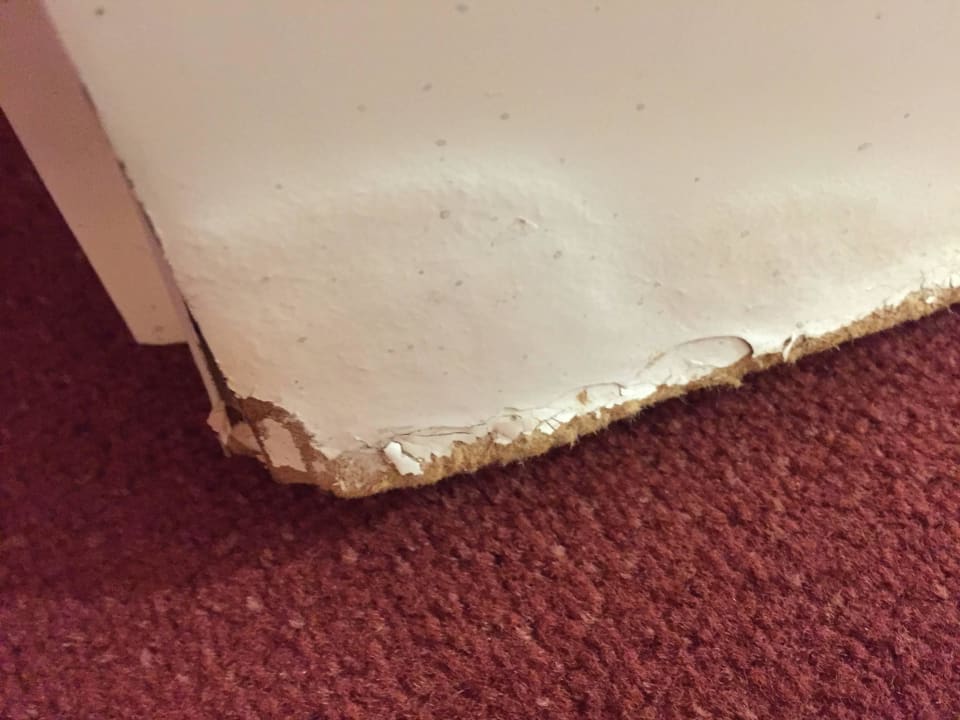 Tür zum Badezimmer  Hotel Wyndham Garden Quedlinburg Stadtschloss