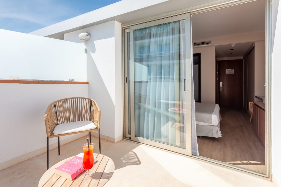 Zimmer DWO Sirius - Adults Only