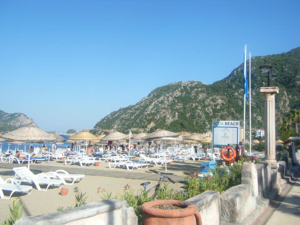 Deptak wzdłuż plaży Hotel Mersoy Exclusive