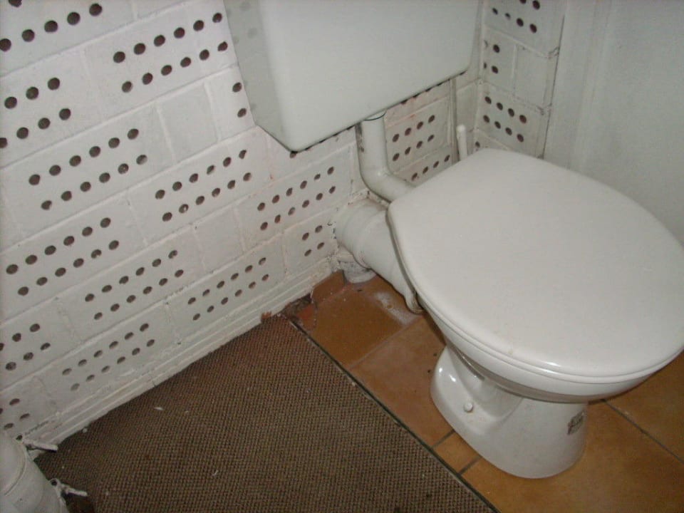 Toilette in der Sauna Hotel Kehrwieder am Kur-Cafe