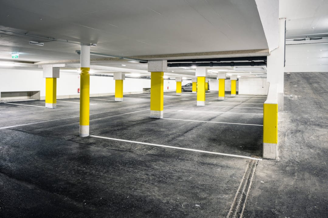 Kostenloser Parkgaragenplatz für jedes Appartement Ferienwohnungen Guthof Lutz